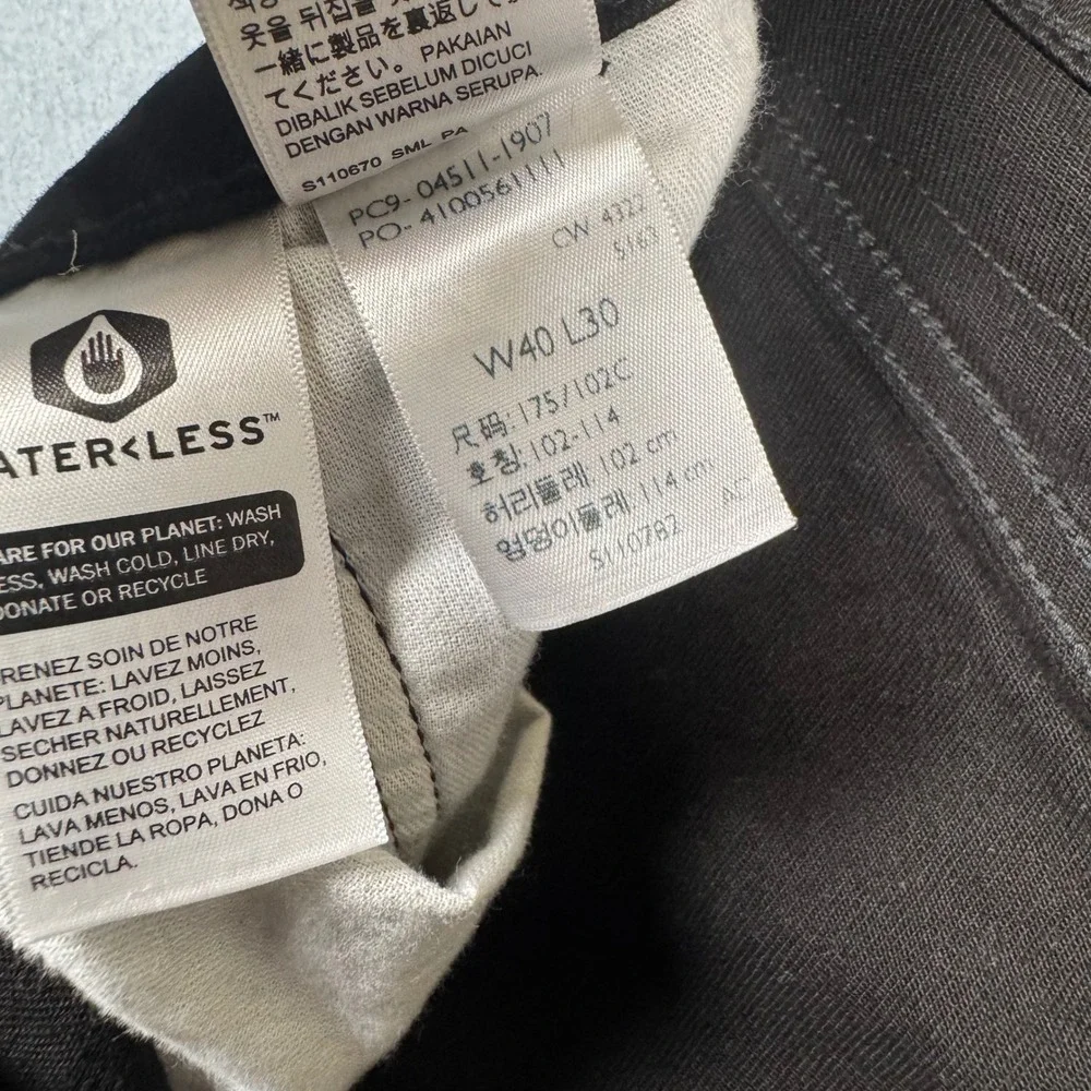 Levis 511 Slim Fit Jeans Mens 40x30 Black Denim WaterLess Stretch 04511-1907
